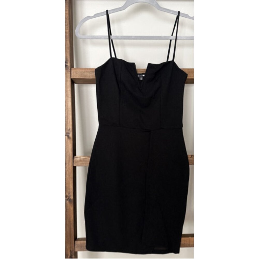 Black bodycon mini dress from Fashion Nova
